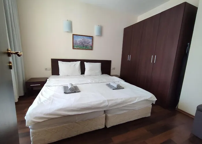 Aspen A409 3oom From Gondola *